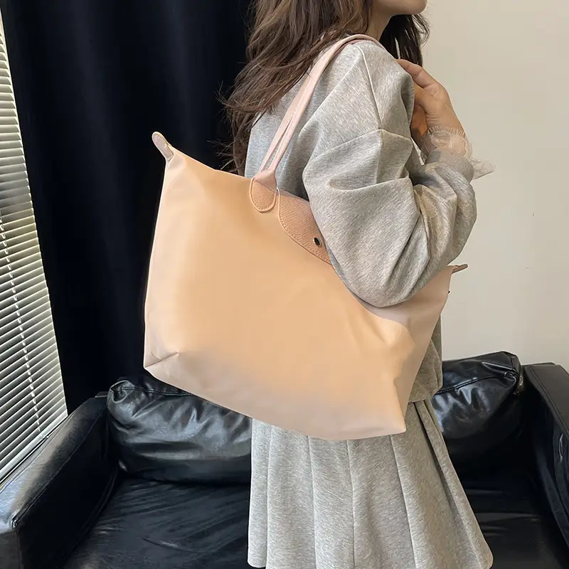 Women's Nylon Tote Bag Waterproof Lightweight Commuter Bag — feature 8