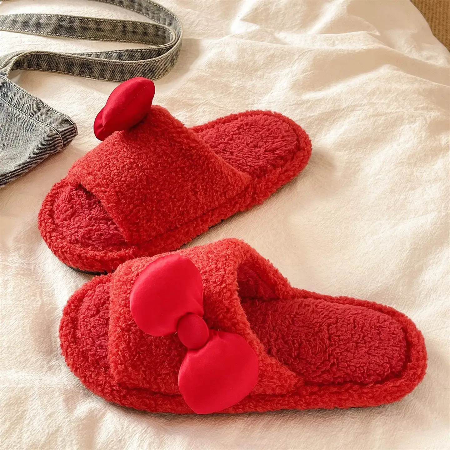 Red Furry Bow Slippers for Women Winter Warm - Image 2