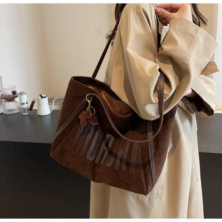 Women's Retro Suede Shoulder Bag Brown — feature 21
