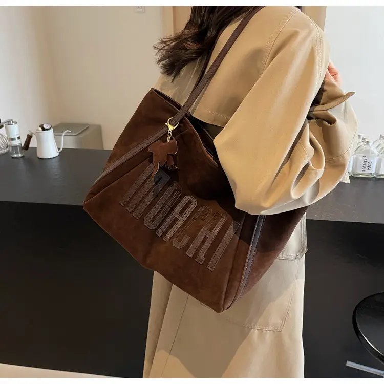 Women's Retro Suede Shoulder Bag Brown — feature 22