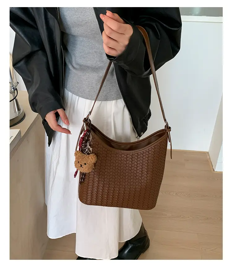 Women Crossbody Bag Brown Woven Leather 2025 — feature 20