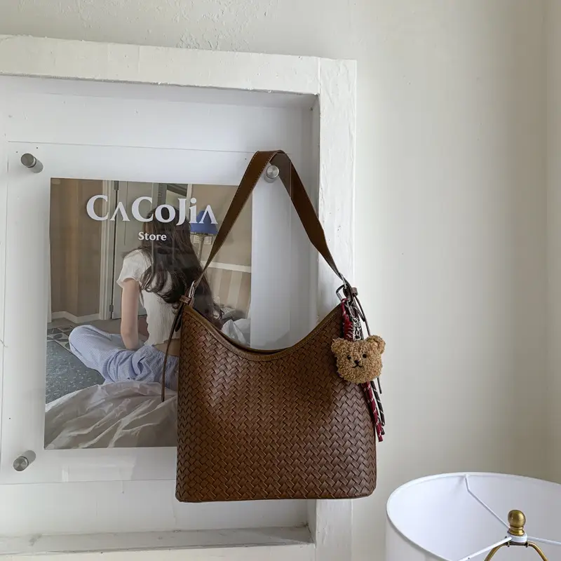Women Crossbody Bag Brown Woven Leather 2025 - Image 3
