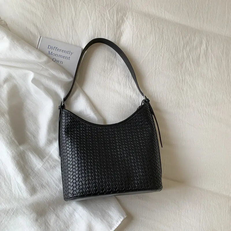 Women Crossbody Bag Brown Woven Leather 2025 - Image 6