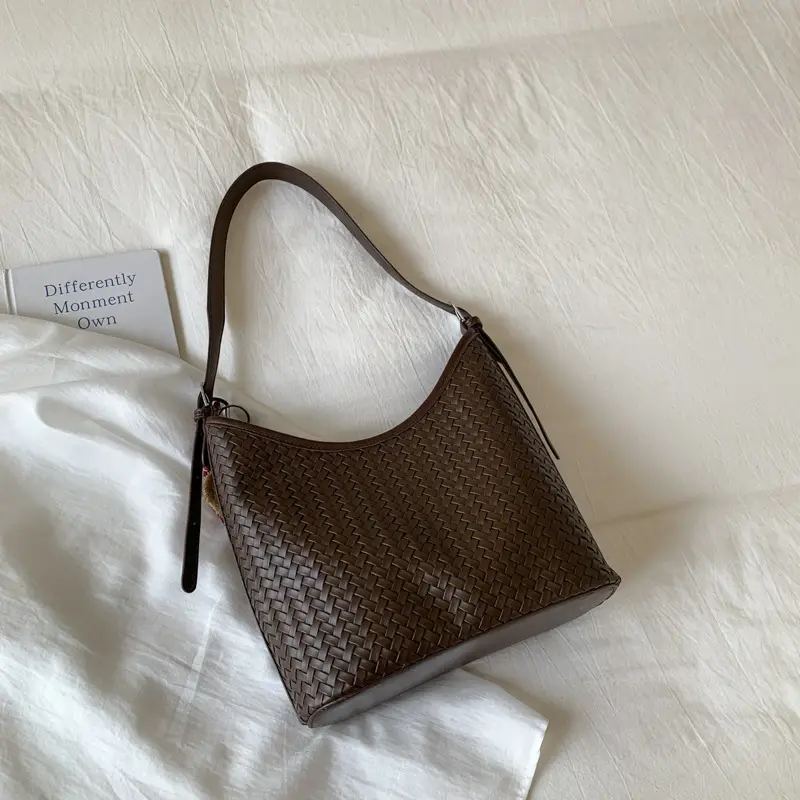 Women Crossbody Bag Brown Woven Leather 2025 - Image 7