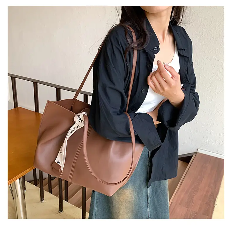 Brown Leather Tote Bag for Women Large Capacity — feature 8