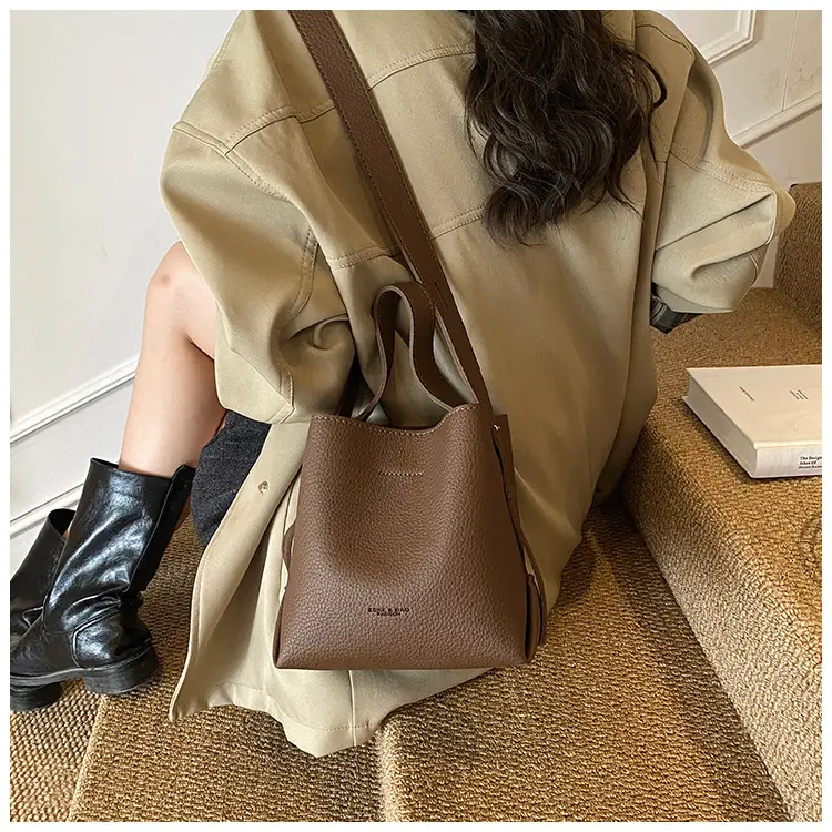 Red Korean Pattern Handbag Women's 2025 New Trendy — feature 24