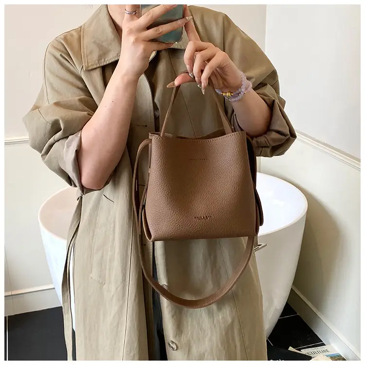 Red Korean Pattern Handbag Women's 2025 New Trendy — feature 33