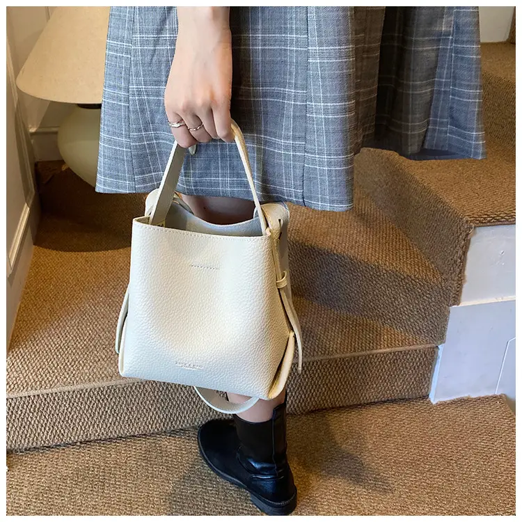 Red Korean Pattern Handbag Women's 2025 New Trendy — feature 43