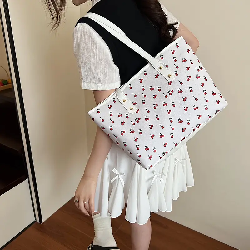 2025 Printed Women's Heart Tote Bag White - Image 7