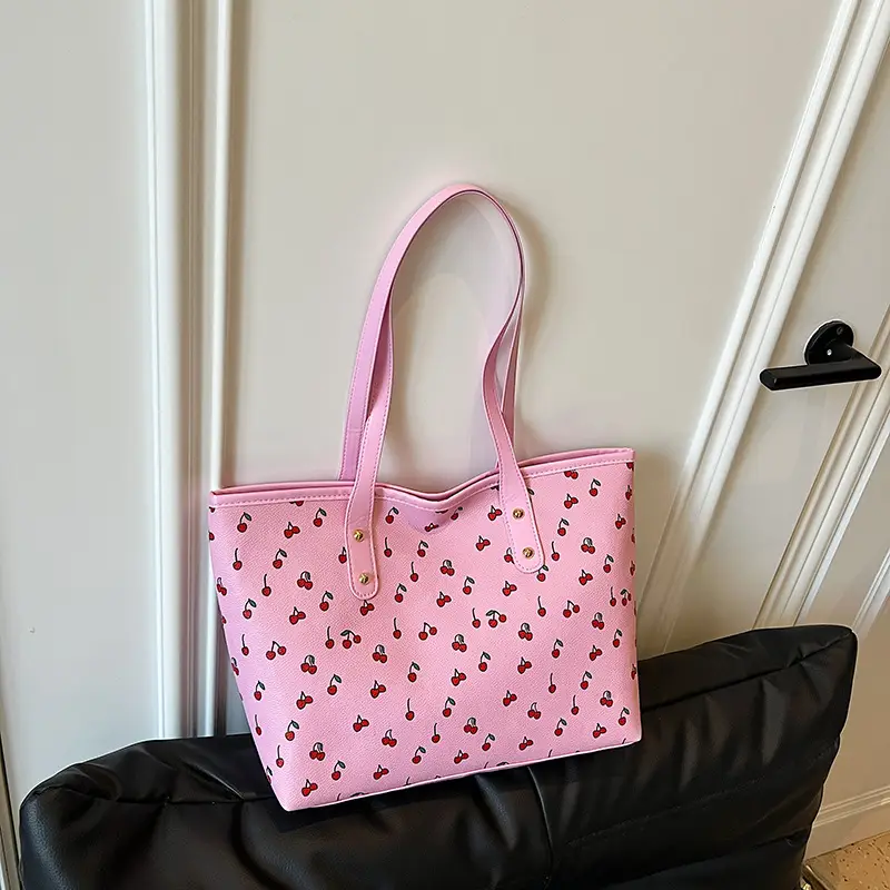 2025 Printed Women's Heart Tote Bag White - Image 3