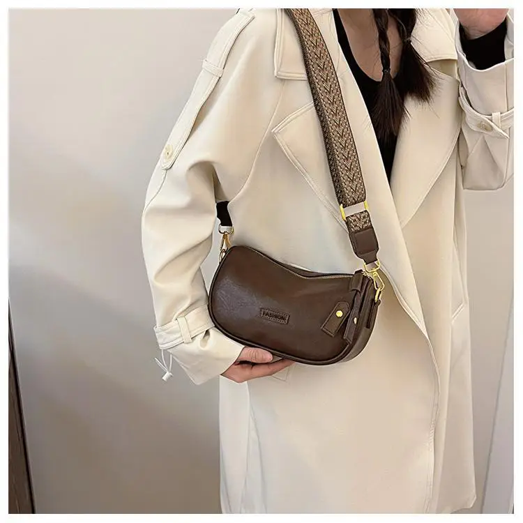 Boston Bag Women's Brown Leather Shoulder Bag with Gold Plated Handle — feature 10