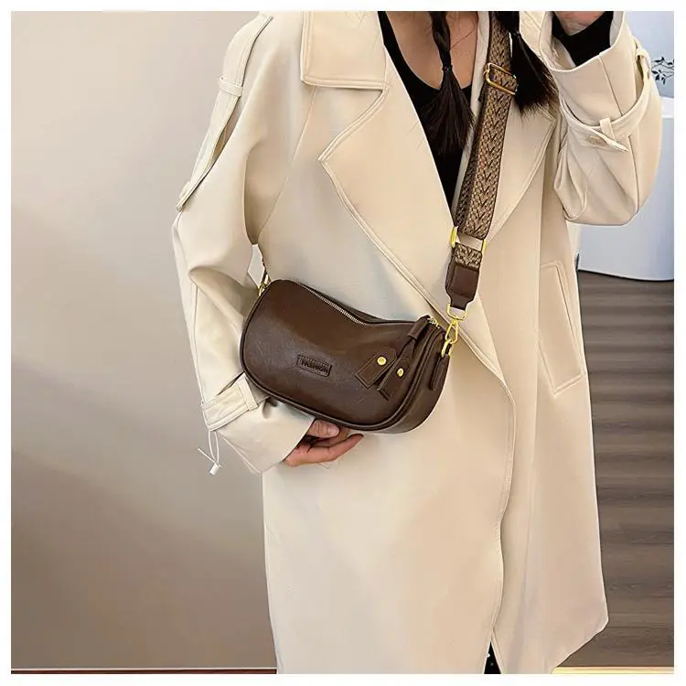 Boston Bag Women's Brown Leather Shoulder Bag with Gold Plated Handle — feature 14