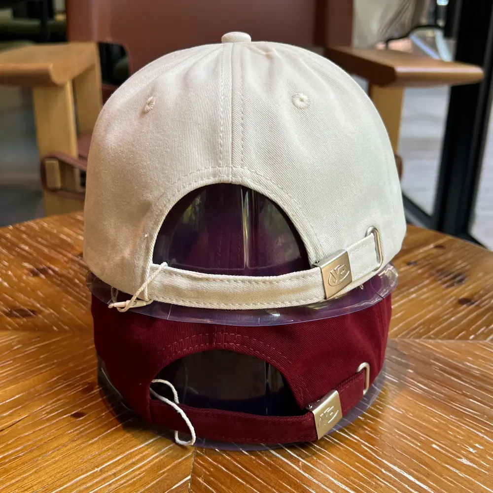 Men Women Sun Protection Cap with Letter Embroidery — feature 9