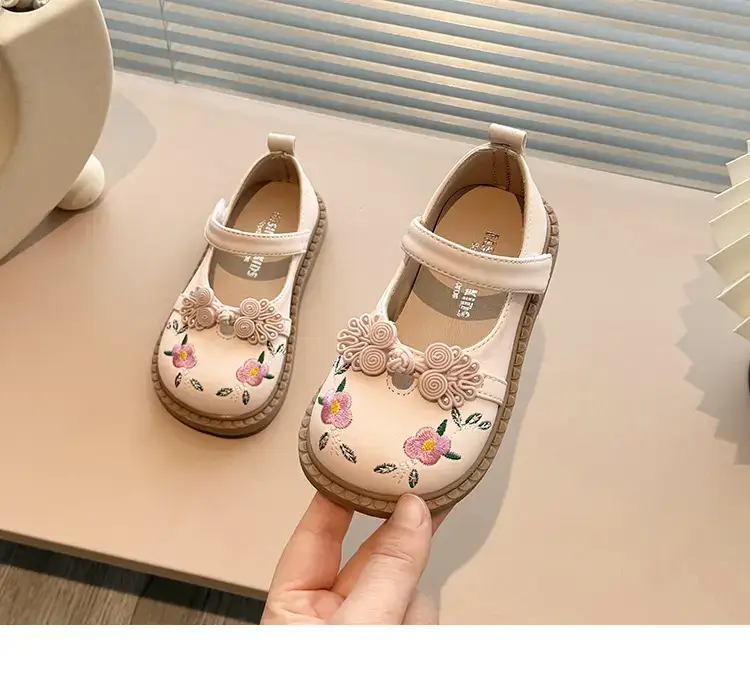 Girls' Embroidered Leather Baby Shoes with Soft Soles — feature 10