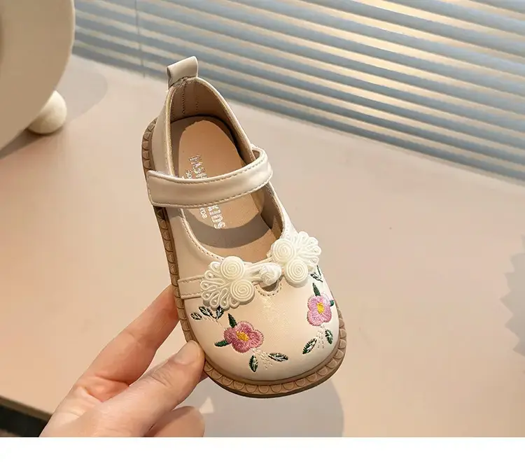 Girls' Embroidered Leather Baby Shoes with Soft Soles — feature 13
