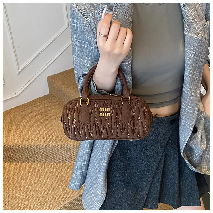 Brown Pleated Crossbody Bag for Women 2026 — feature 14