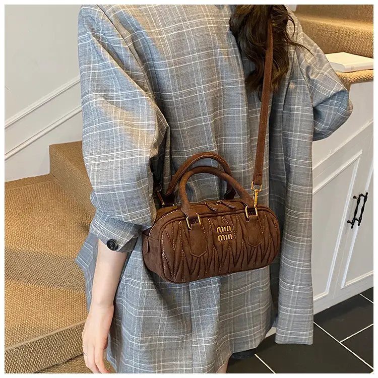 Brown Pleated Crossbody Bag for Women 2026 — feature 16