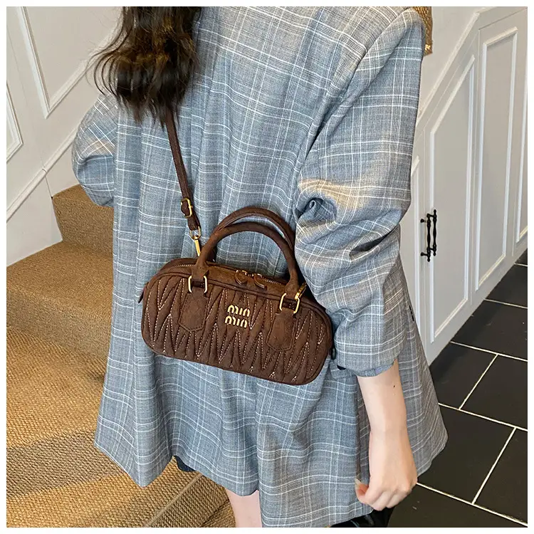 Brown Pleated Crossbody Bag for Women 2026 — feature 17
