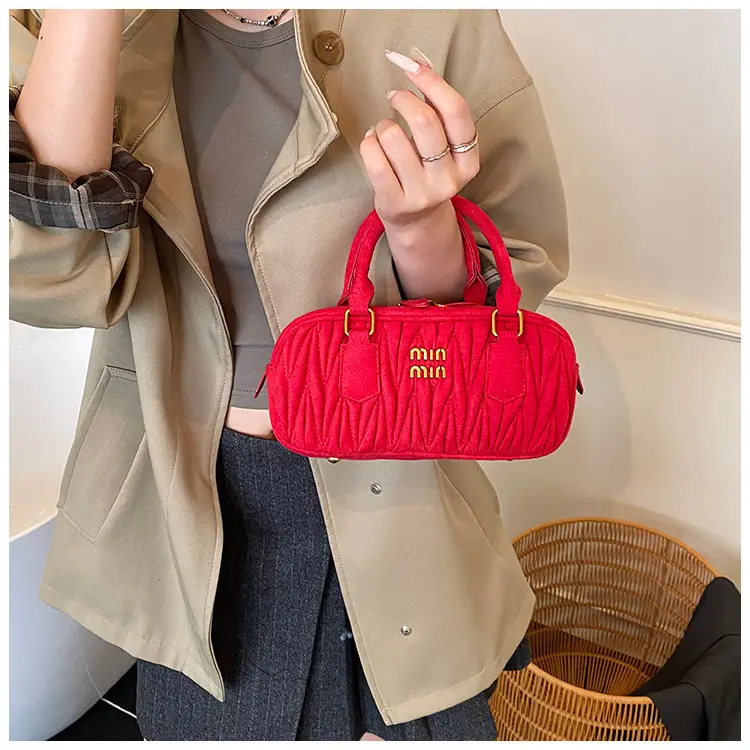 Brown Pleated Crossbody Bag for Women 2026 — feature 23