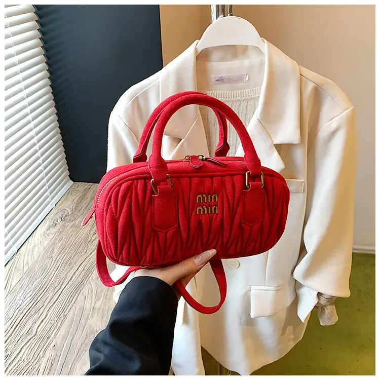 Brown Pleated Crossbody Bag for Women 2026 — feature 28