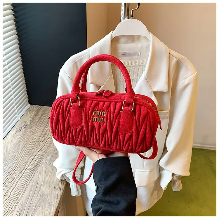 Brown Pleated Crossbody Bag for Women 2026 — feature 29