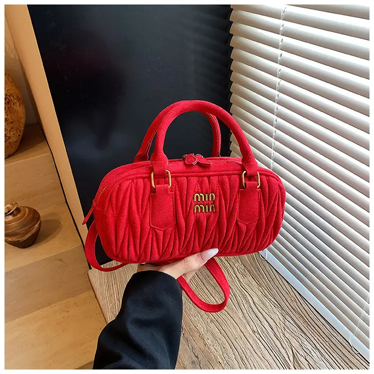Brown Pleated Crossbody Bag for Women 2026 — feature 34