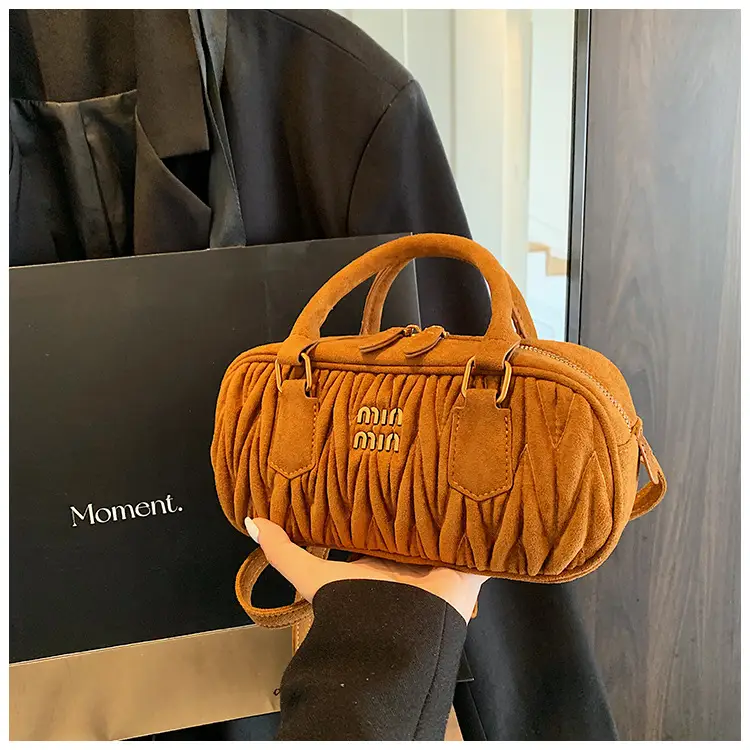 Brown Pleated Crossbody Bag for Women 2026 — feature 37