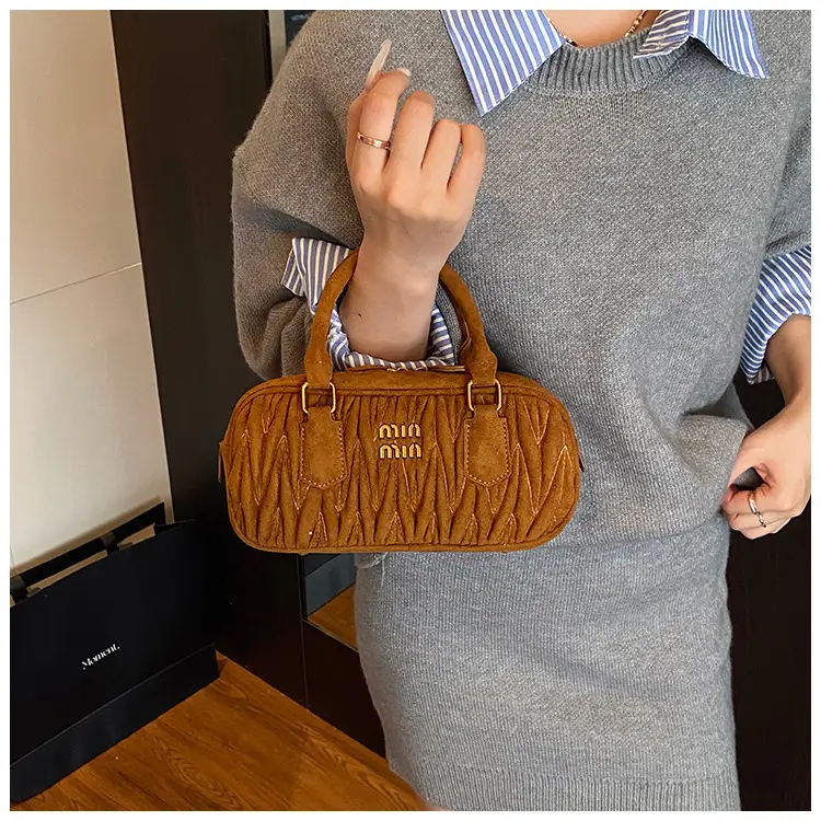 Brown Pleated Crossbody Bag for Women 2026 — feature 9