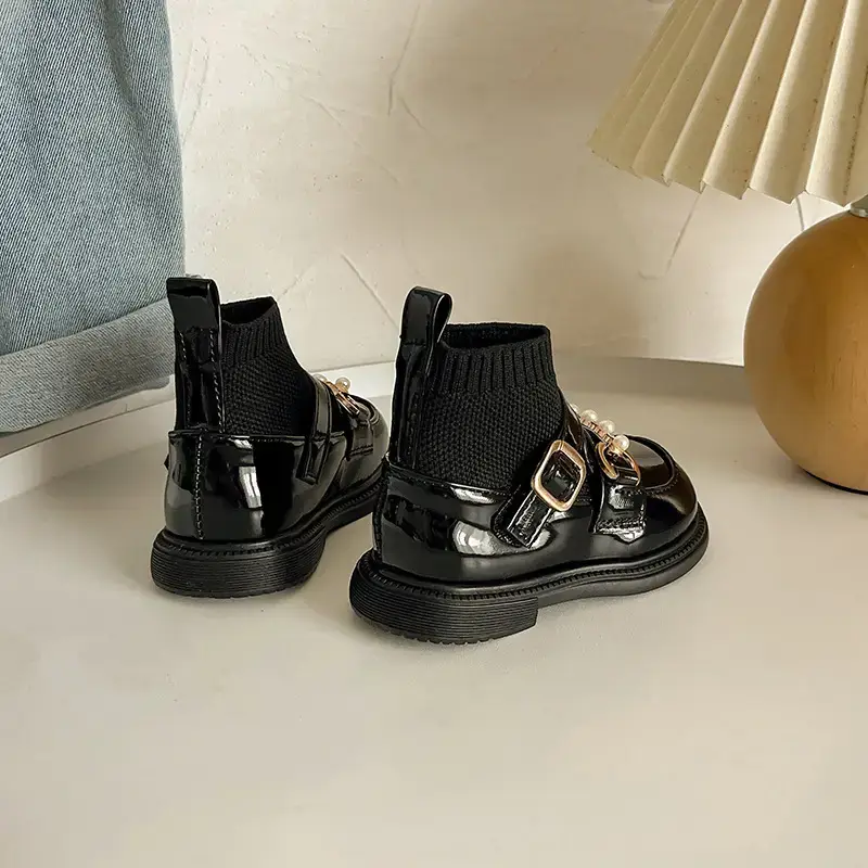 Black Leather Princess Baby Shoes with Pearl Buckle