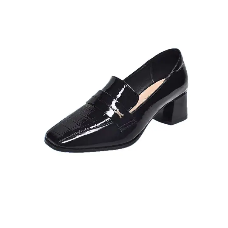 Square Toe Thick Heel Flats for Women 2025 New Autum Soft Leather British Style Small Leather Shoes Spring Style Medium Heel Patent Leather Women's Shoes - Image 8