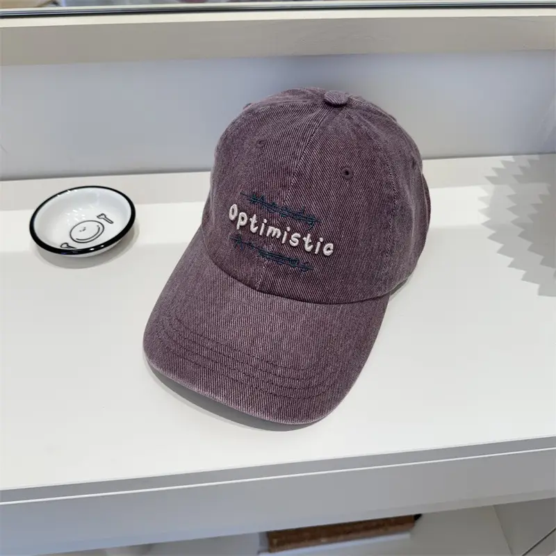 Black Retro Embroidered Duckbill Cap for Women