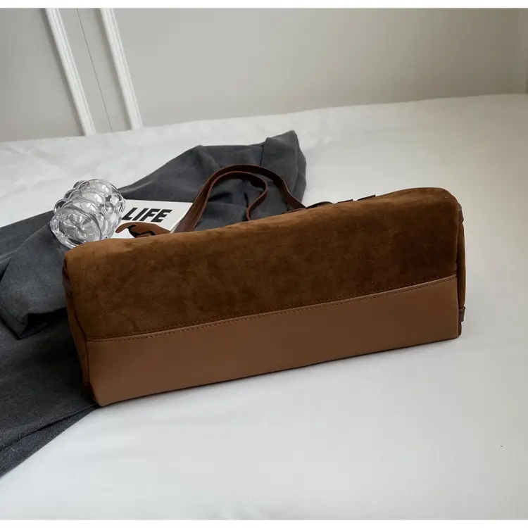 Women Suede Crossbody Bag Retro Design 2025 — feature 34