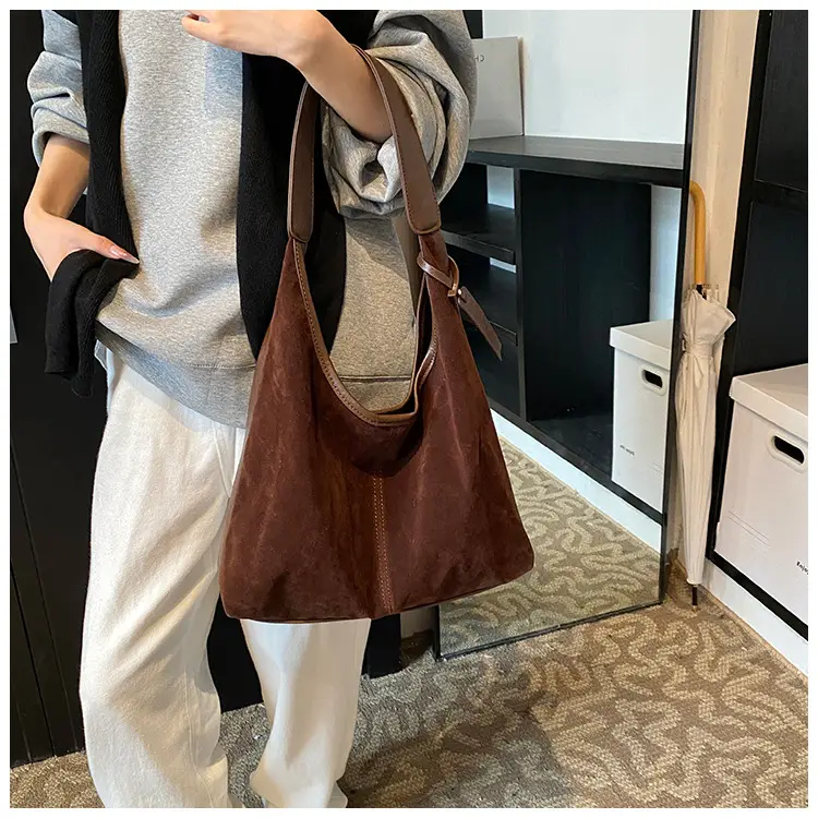 Women Cross-Border Retro Brown Tote Bag 2025 — feature 10