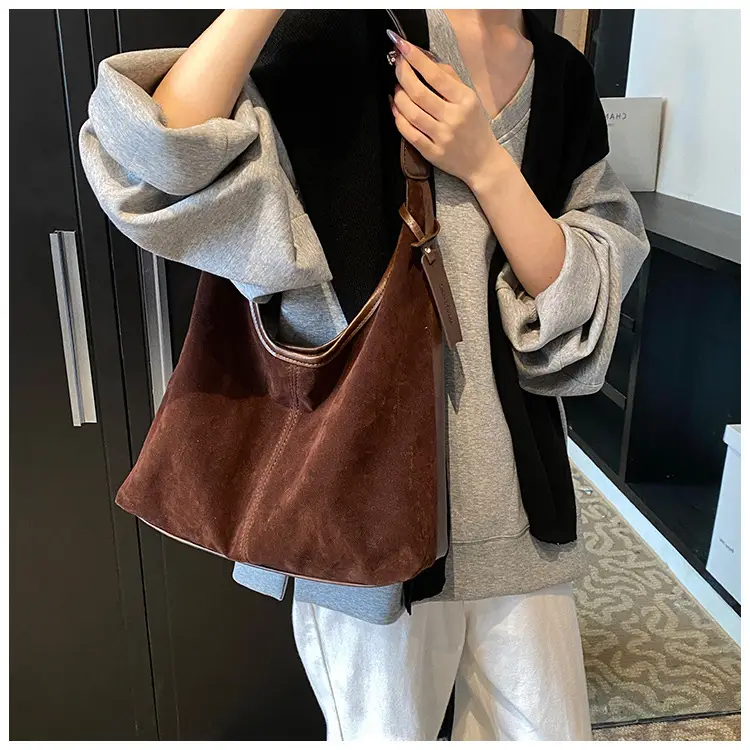 Women Cross-Border Retro Brown Tote Bag 2025 — feature 8