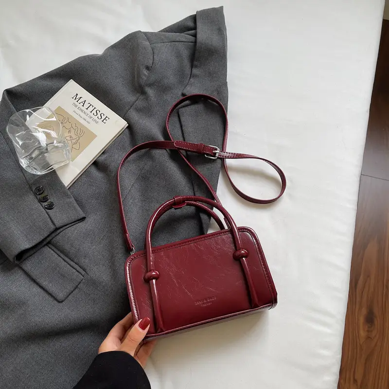 Retro Brown Shoulder Crossbody Bag for Women - Image 3