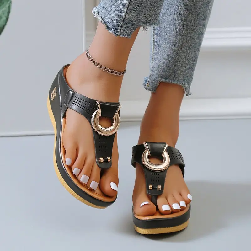 Cross-Border Foreign Trade Women's Shoes Summer New Beach Thong Wedge Sandals Women's European and American Style Sandals in Stock