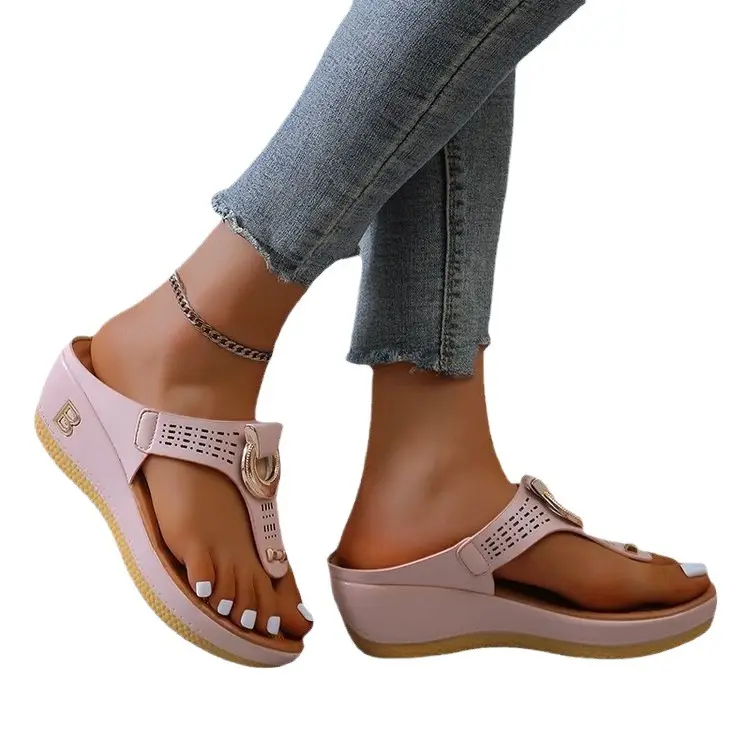 Cross-Border Foreign Trade Women's Shoes Summer New Beach Thong Wedge Sandals Women's European and American Style Sandals in Stock