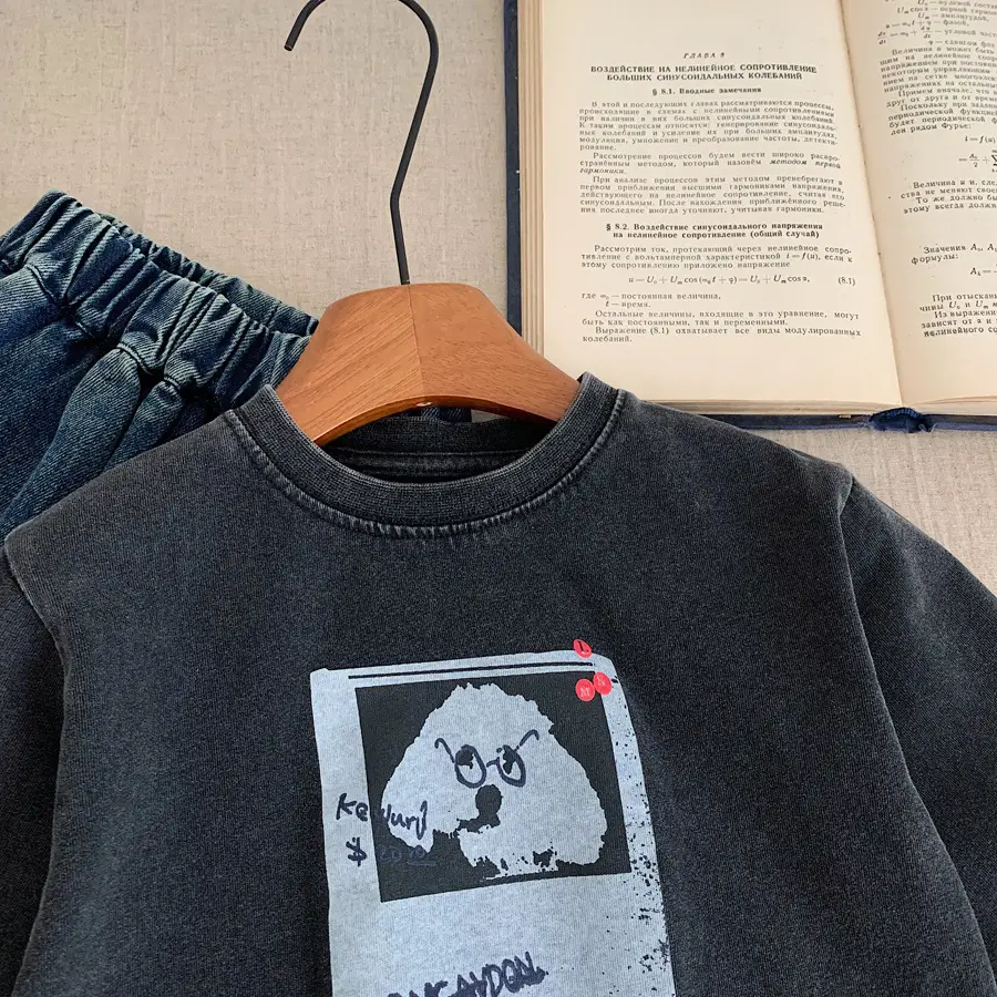 Kids Cartoon Print Long Sleeve T-Shirt Black — feature 3