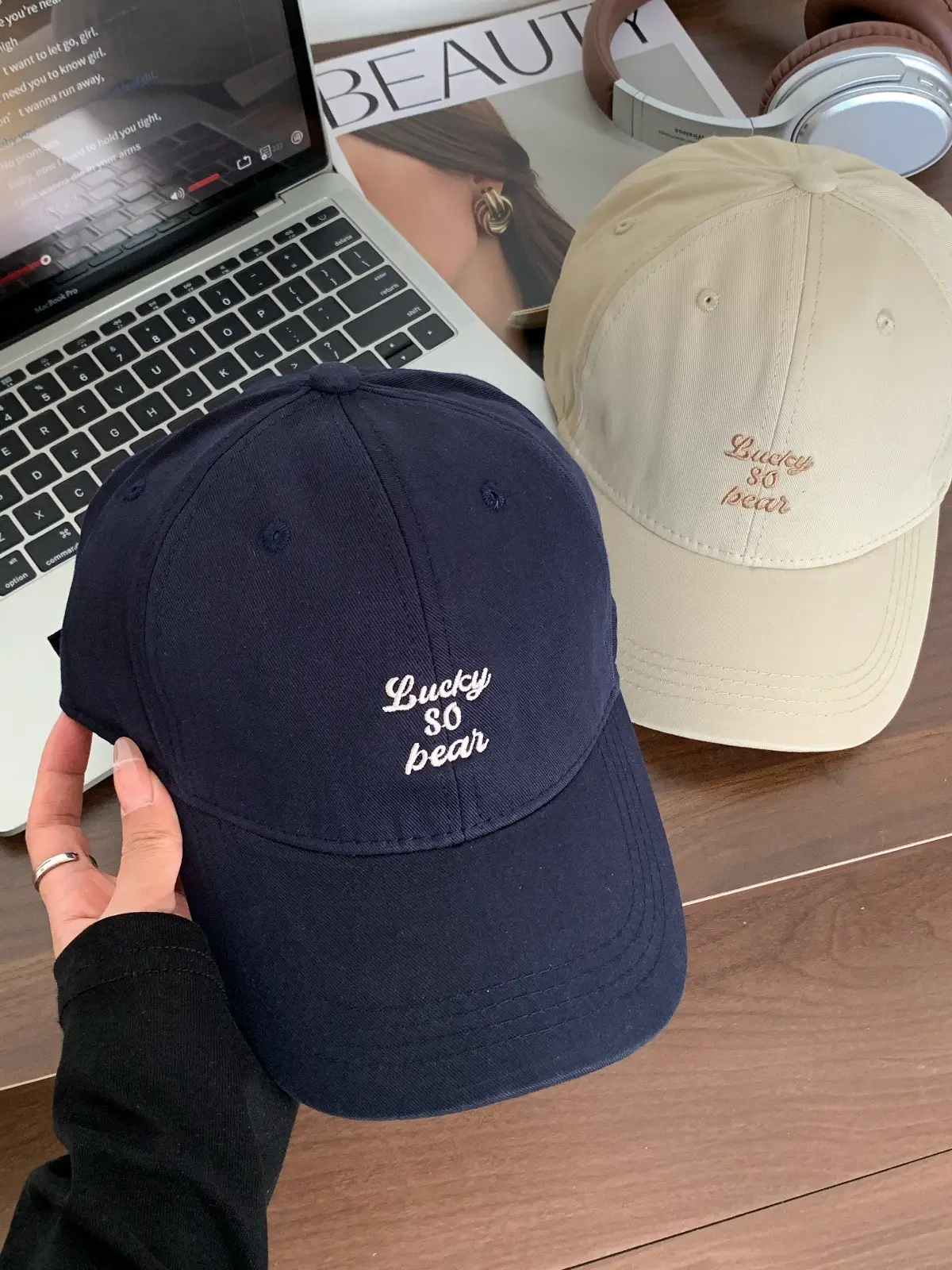 Women Korean Letter Embroidered Baseball Cap Sunshade — feature 10