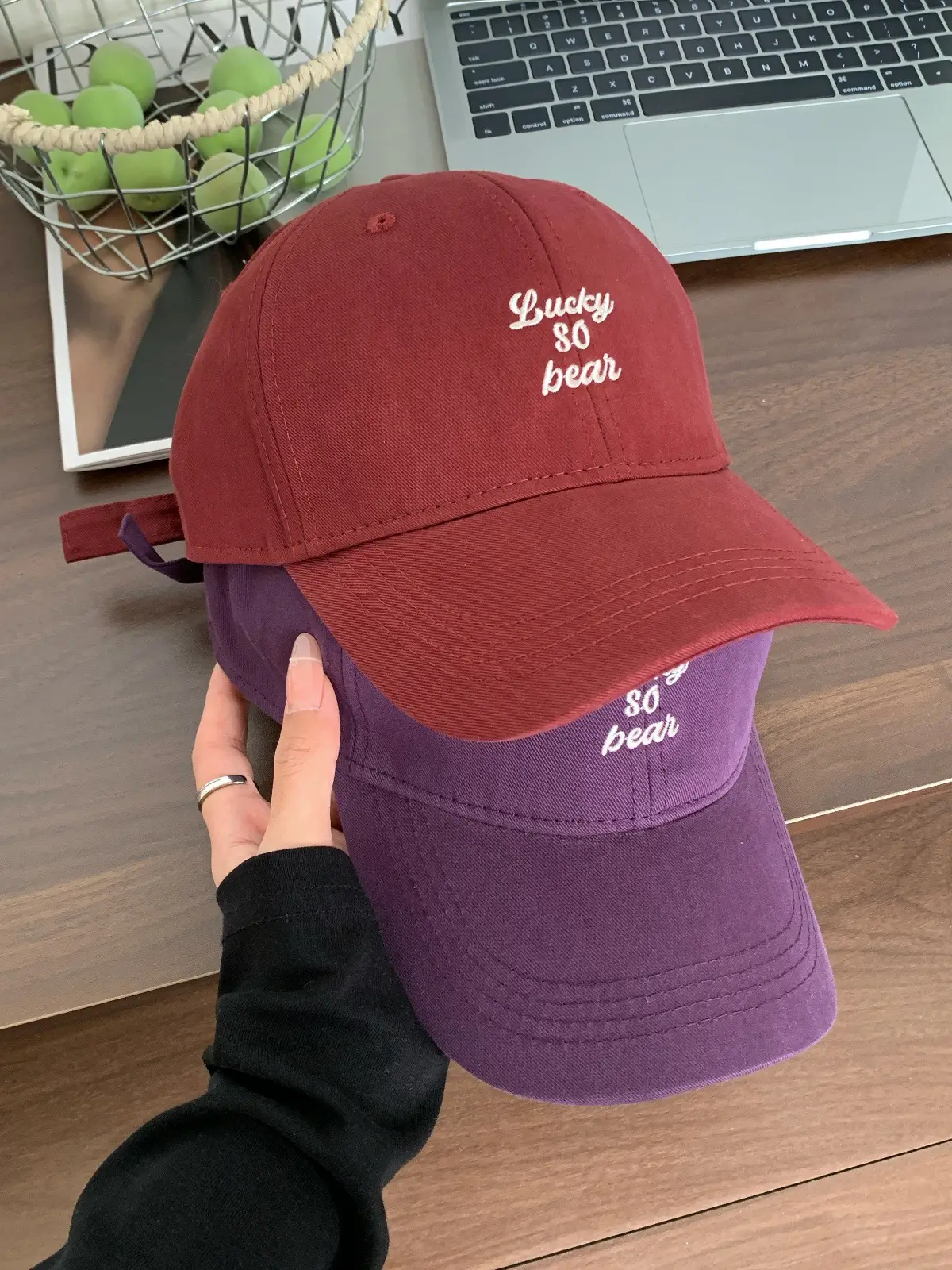 Women Korean Letter Embroidered Baseball Cap Sunshade — feature 3