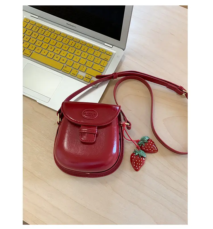 Red Mini Saddle Crossbody Bag for Women Autumn Winter 2025 — feature 16