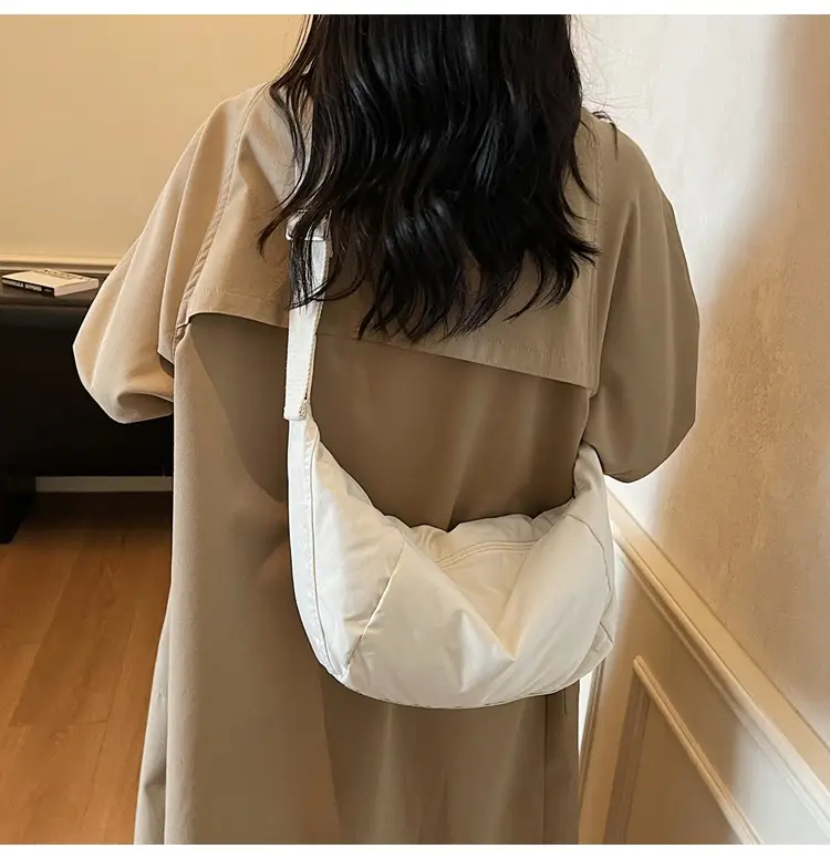 Black Crossbody Bag for Women 2025 Commute Large Capacity — feature 17