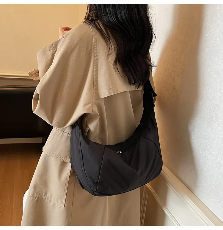 Black Crossbody Bag for Women 2025 Commute Large Capacity — feature 21