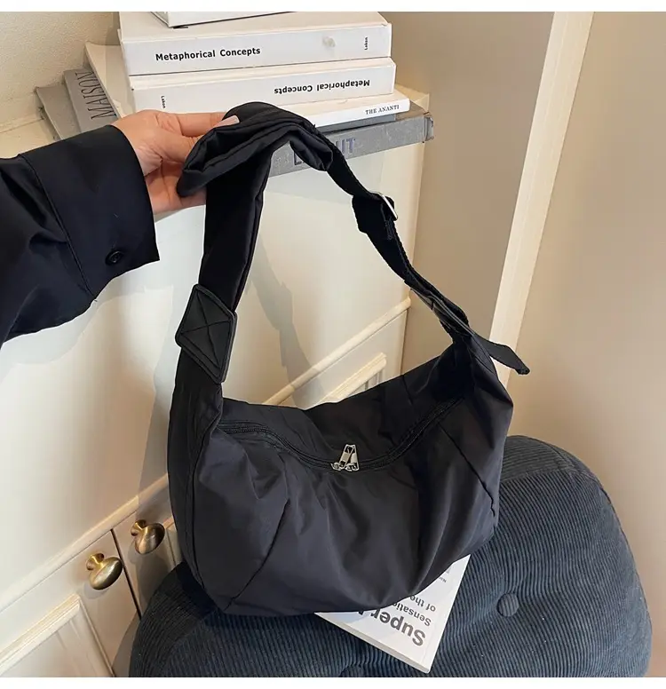Black Crossbody Bag for Women 2025 Commute Large Capacity — feature 23