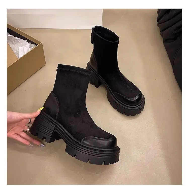 Women Retro British Style Boots Black Thick Heel 2025 — feature 25