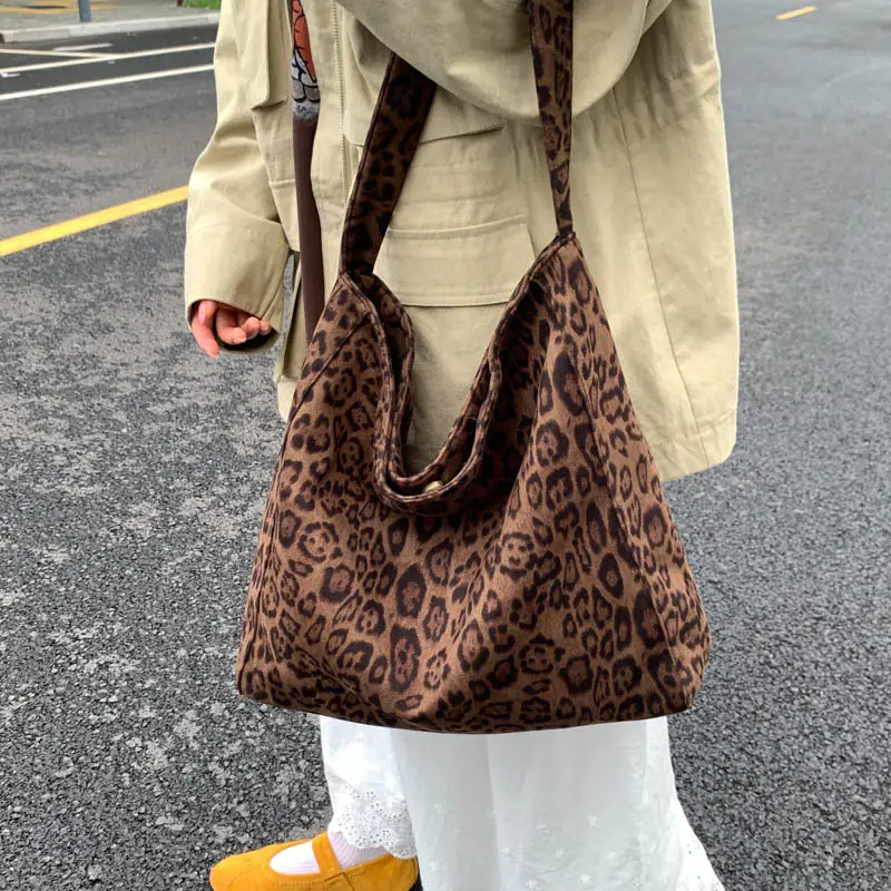 2025 Leopard Print Woolen Shoulder Bag for Women - Image 5