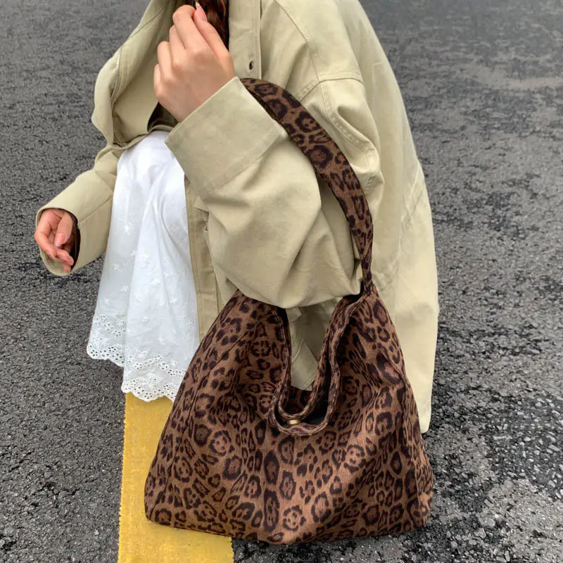 2025 Leopard Print Woolen Shoulder Bag for Women - Image 6