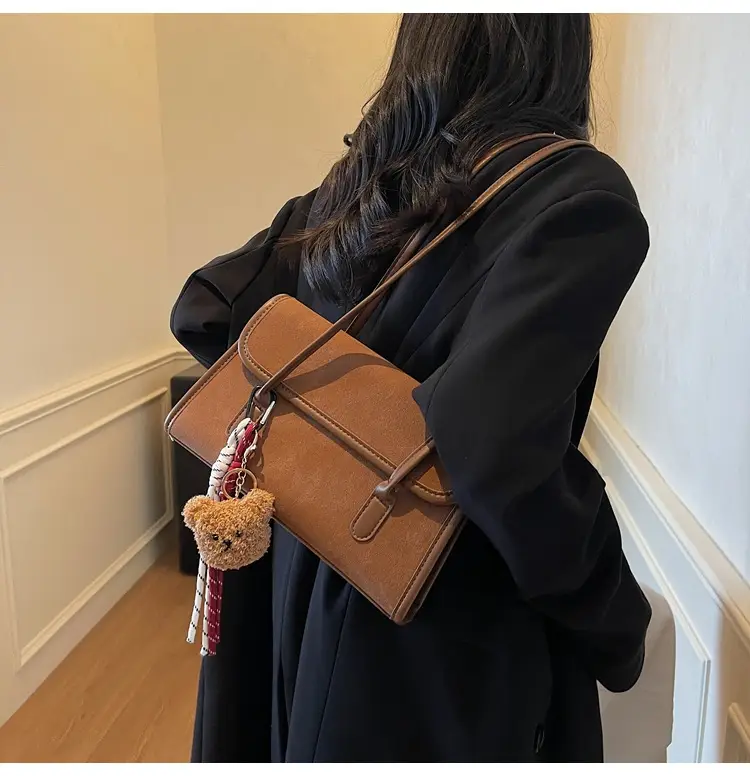 Women's Brown Retro Shoulder Bag Large Capacity 2025 — feature 10