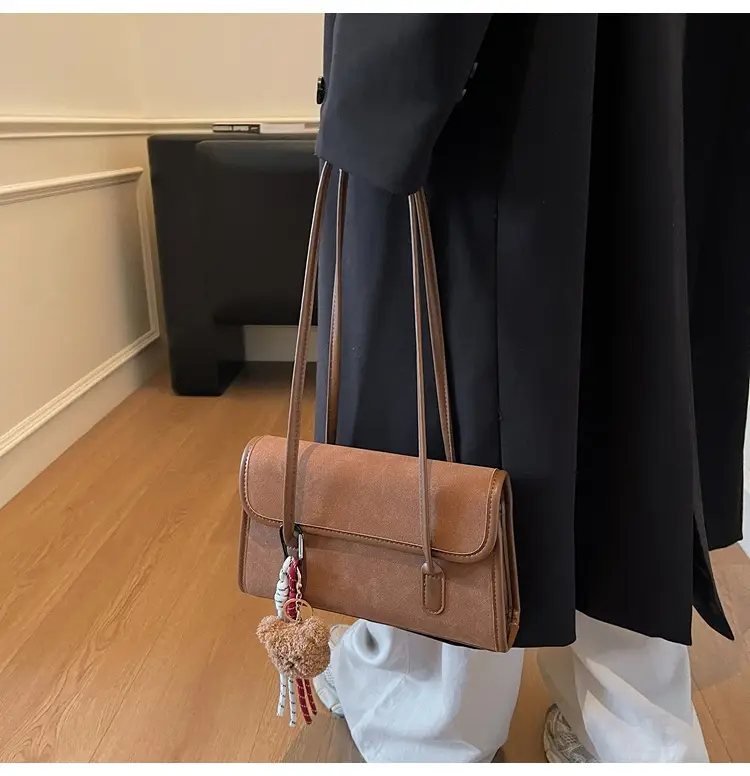Women's Brown Retro Shoulder Bag Large Capacity 2025 — feature 12