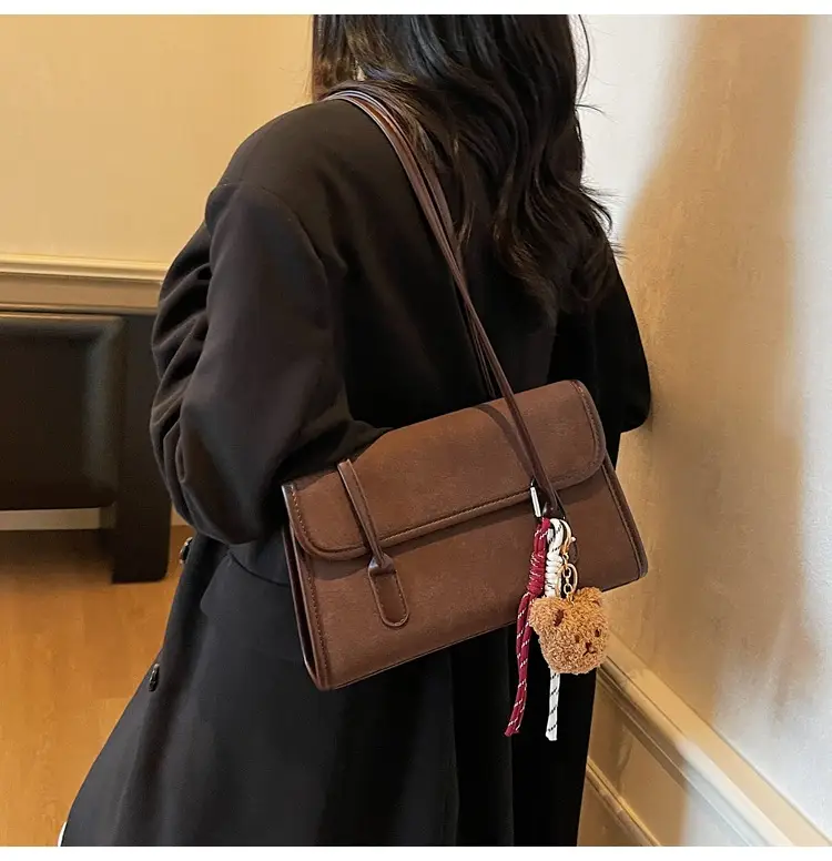Women's Brown Retro Shoulder Bag Large Capacity 2025 — feature 8